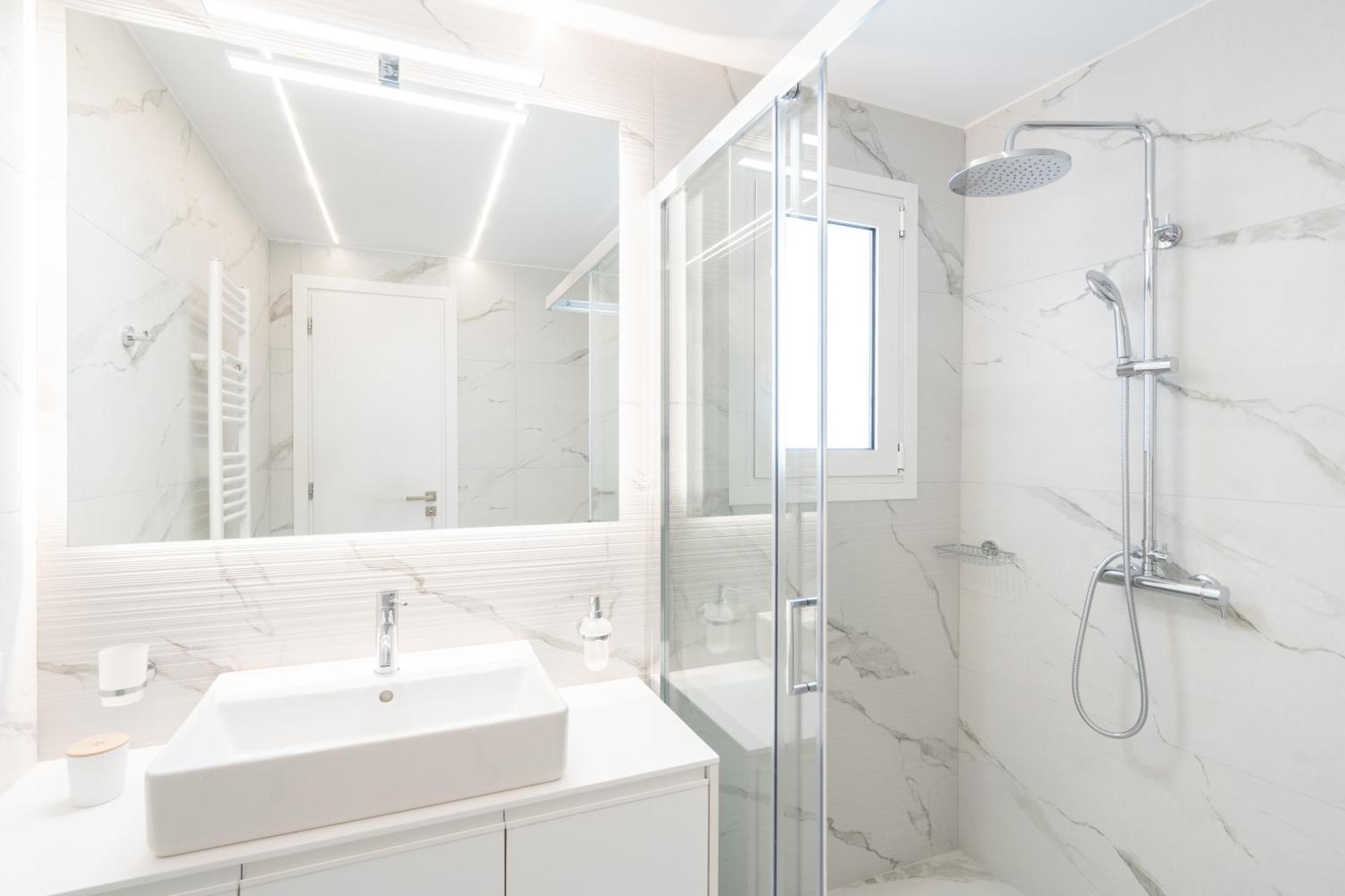 Luxury Apartment Next To The National Museum Афіни Екстер'єр фото